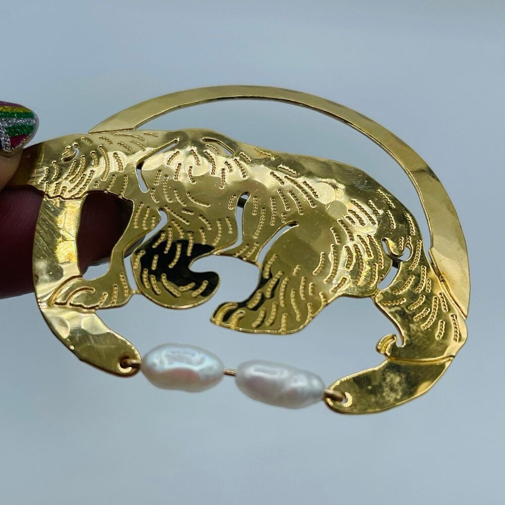 Wild Bryde Polar Bear Brooch Pin Pearl Cutouts P22 Gold Tone - Picture 4 of 5